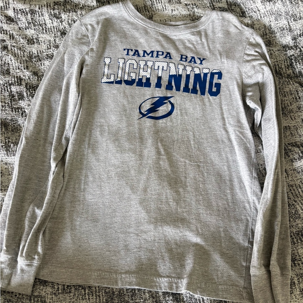 Tampa Bay Lightning Long Sleeve Kids Size Large